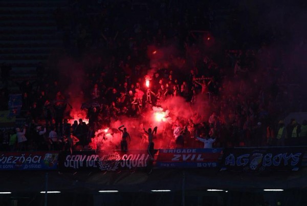 84312543533117632682831